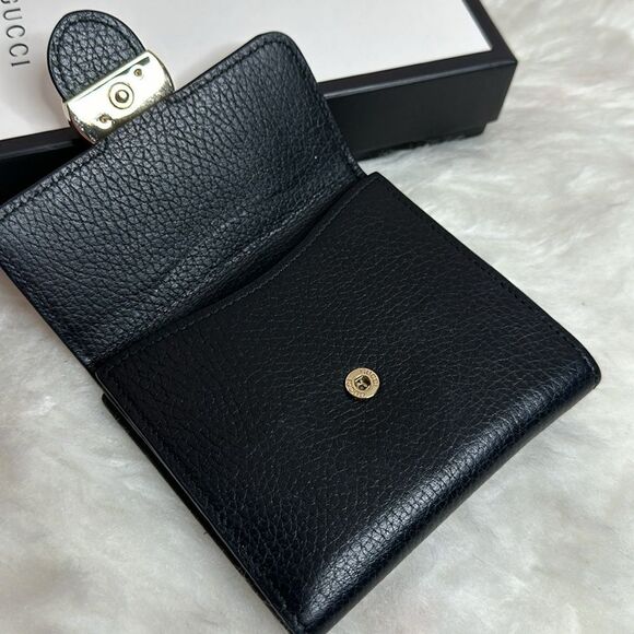 💯Authentic Gucci Compact Leather Wallet🍀 - Picture 6 of 11